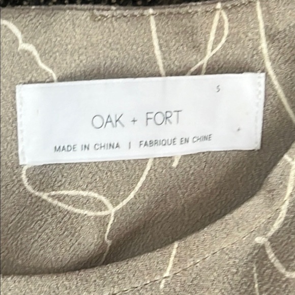 Oak + Fort Beige/Tan Midi Dress Lined Floral Pattern sz S - Picture 2 of 13